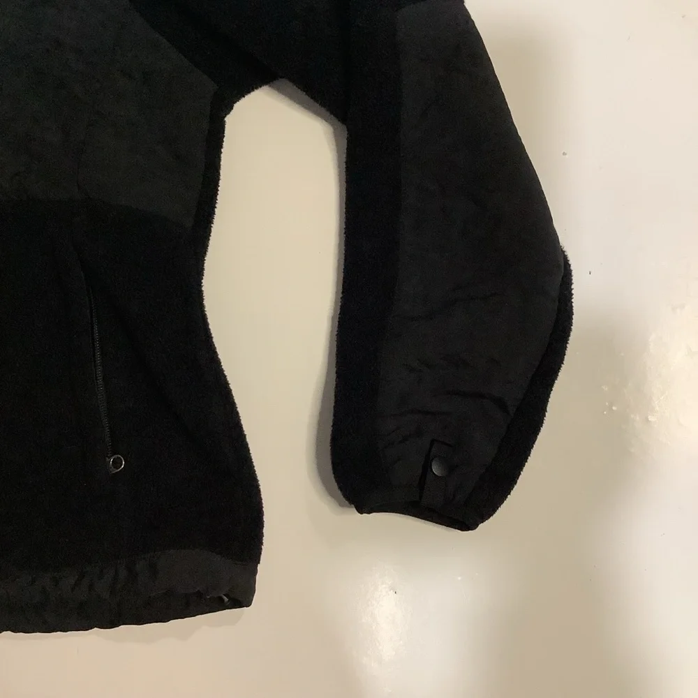 The North Face Women's Black Hooded Fleece Jacket - Picture 7 of 9